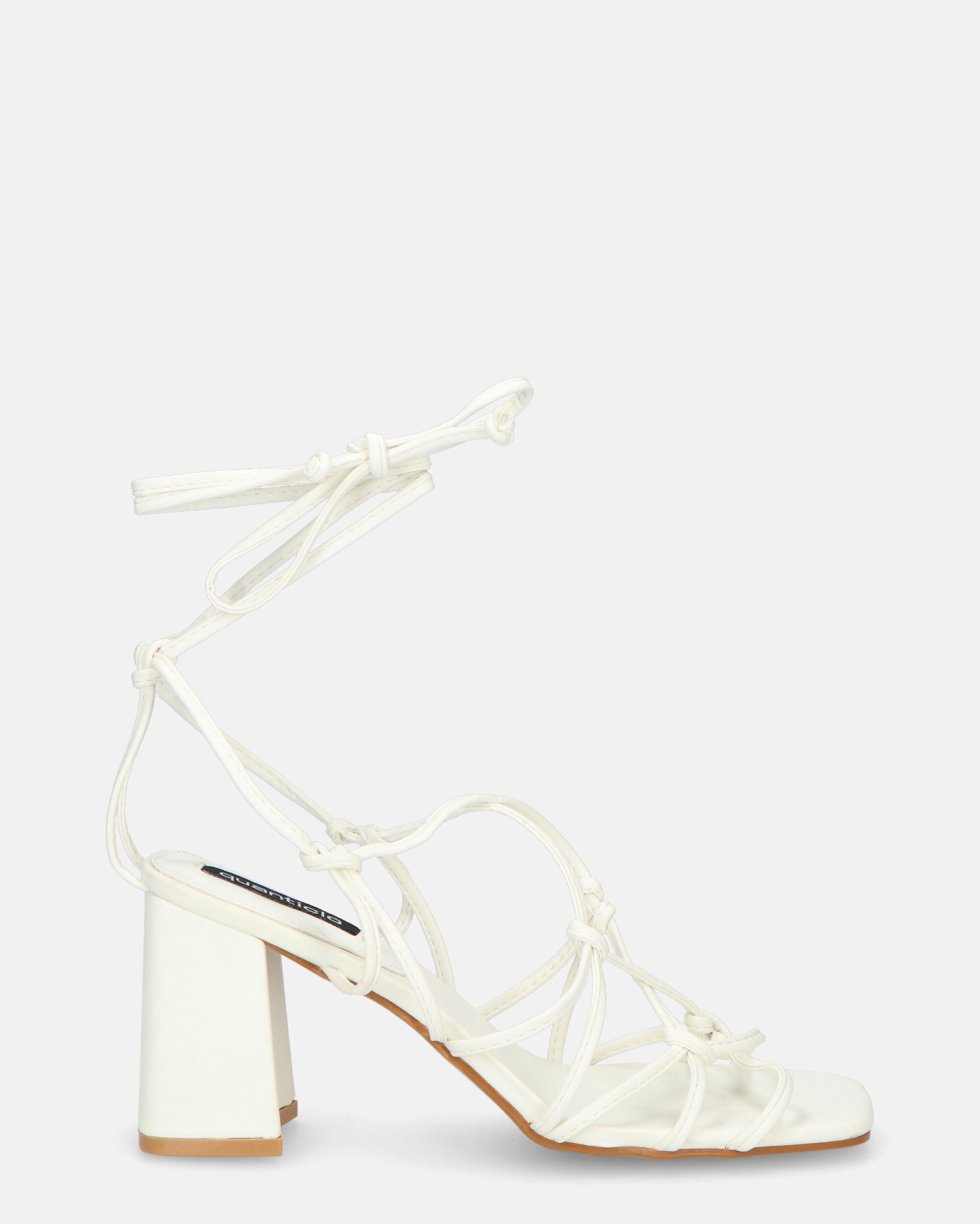 KAYLEE - white sandals with faux leather laces