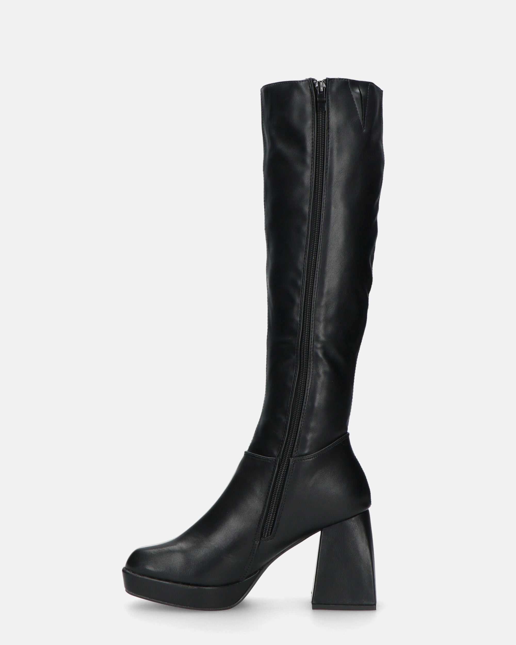 KATALIN - black high boots with square heel and side zip