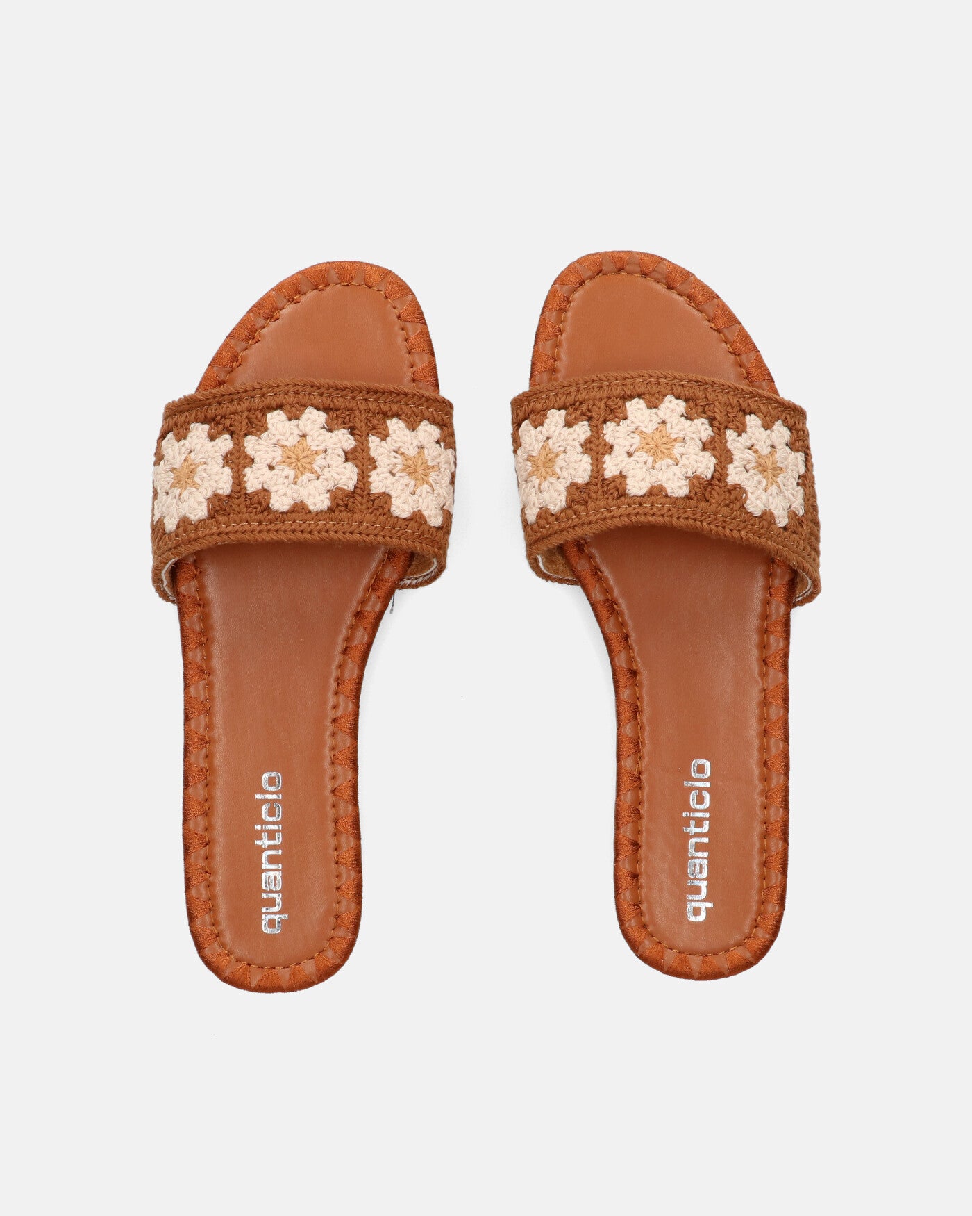 MARILIA - brown slippers with embroidered decorations