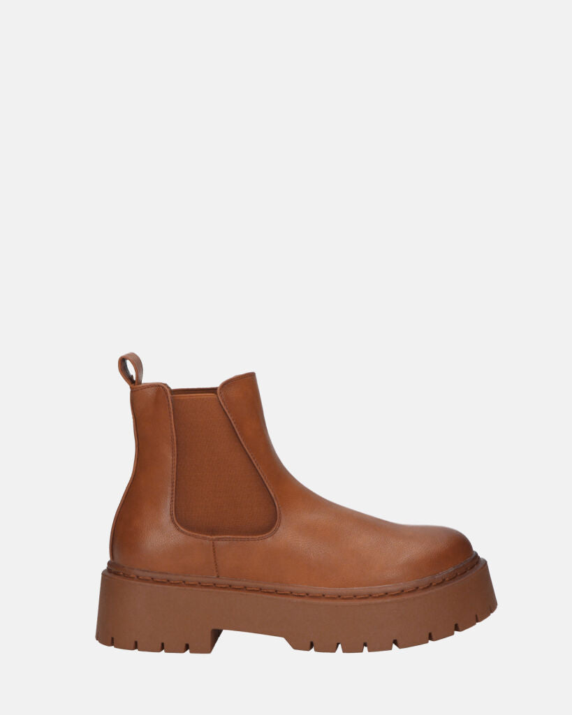 TULLY - brown platform faux leather ankle boots