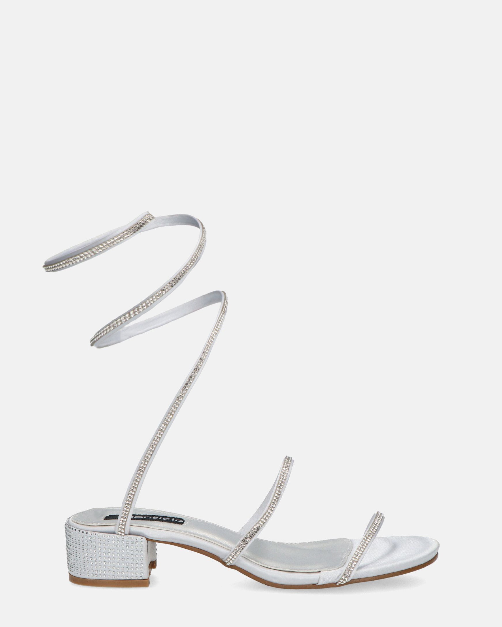 NATALIYA - flat silver sandals with spiral