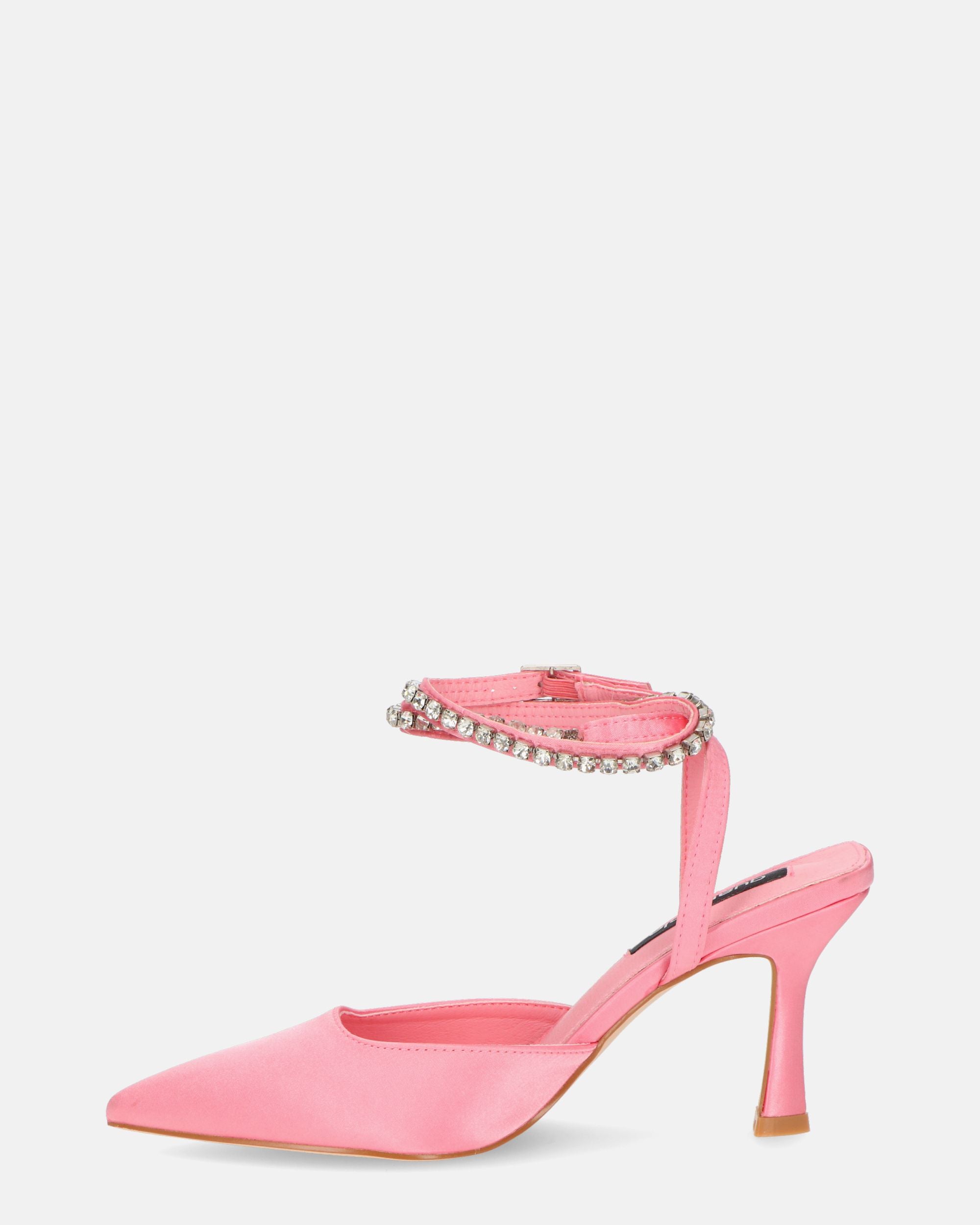 DORIS - heeled shoes in light pink lycra and gems on the strap